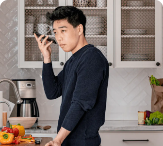 สำรวจเครื่องมือและฟีเจอร์การช่วยเหลือพิเศษด้านการมองเห็นที่ Android มีให้บริการ รวมถึงการทำข้อความเป็นตัวหนาหรือโหมดคอนทราสต์สูง และคำแนะนำการแจ้งเตือนด้วยเสียง