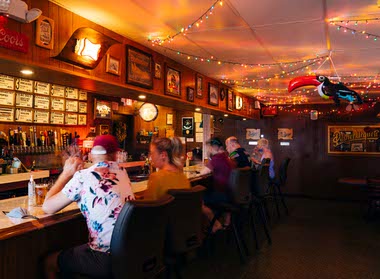 With rotating taps and reliable favorites always on pour, this beloved beer bar anchors both weekend crawls and midweek escapes.