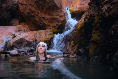 Uncover the adventure of Gold Strike Hot Springs, just an hour from Las Vegas. Dive into stunning scenery, warm mineral pools and local delights at Chilly Jilly’z.