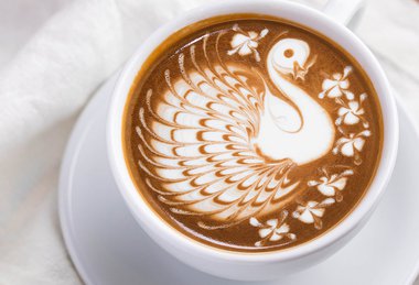 Since 1989, Urth Caffé has built its reputation roasting its own exclusively heirloom, organic coffees and offering hand-selected fine teas.