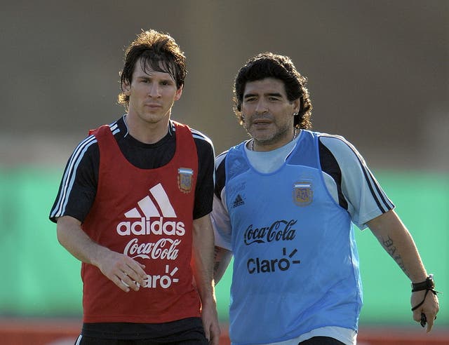 <p>Maradona y Messi protagonizaron un total de 24 partidos con saldo favorable de 18 victorias y solo seis derrotas</p>