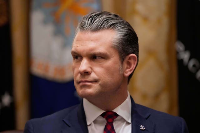 HEGSETH-FORO DEFENSA