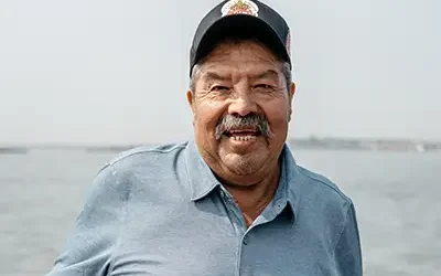 Alfredo Visits the Statue of Liberty