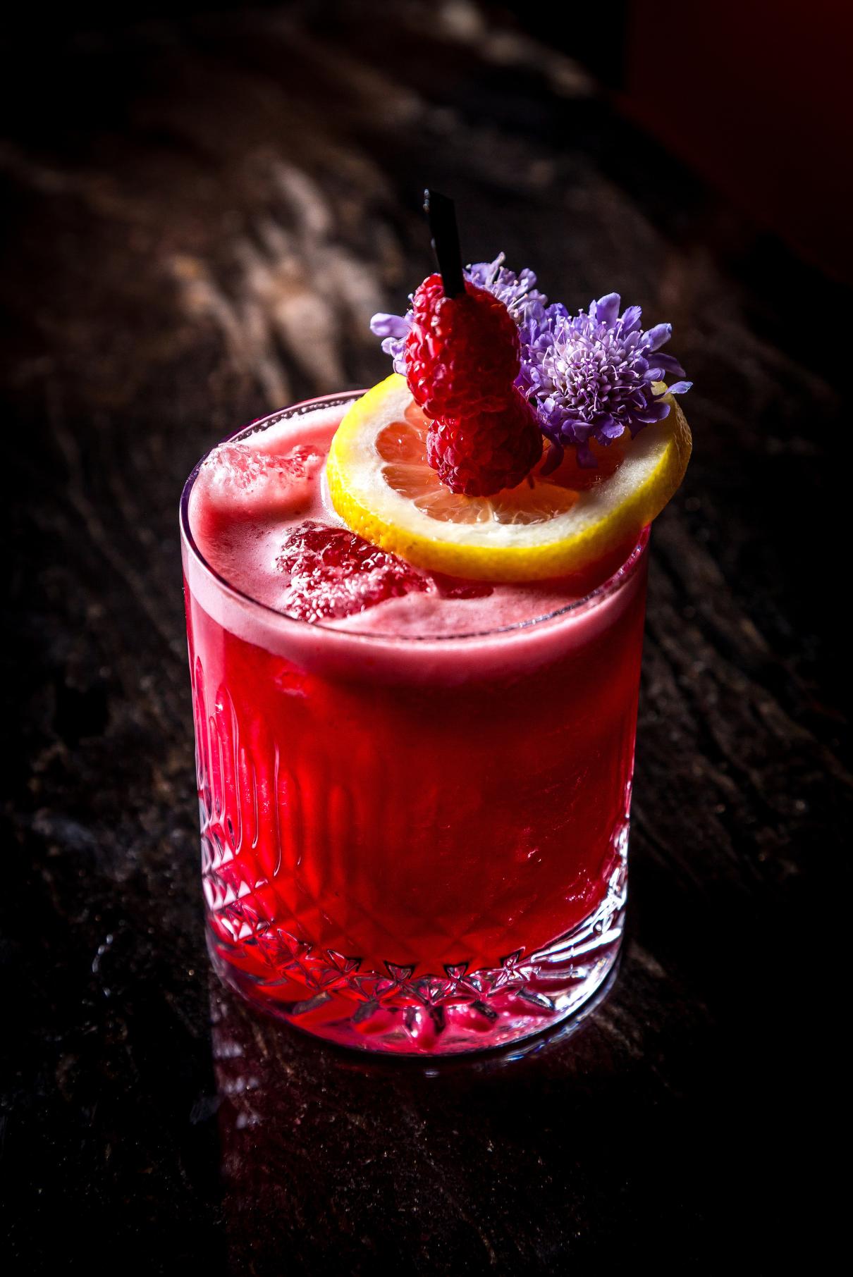 cat on a hot gin roof movie themed speciality cocktail