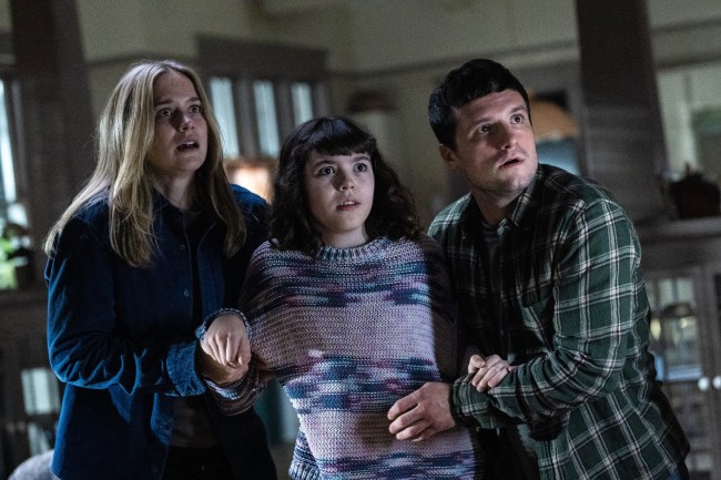 FIVE NIGHTS AT FREDDY'S 2, from left: Elizabeth Lail, Piper Rubio, Josh Hutcherson, 2025. ph: Ryan Green / © Universal Pictures / Courtesy Everett Collection