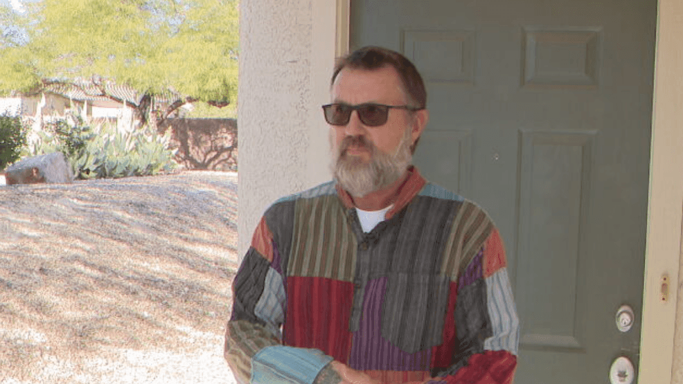 Image for gallery: North Las Vegas man's quick thinking helps save elderly neighbor in distress