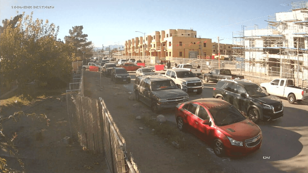 Image for gallery: Residents seek relief as Sunrise Avenue traffic worsens